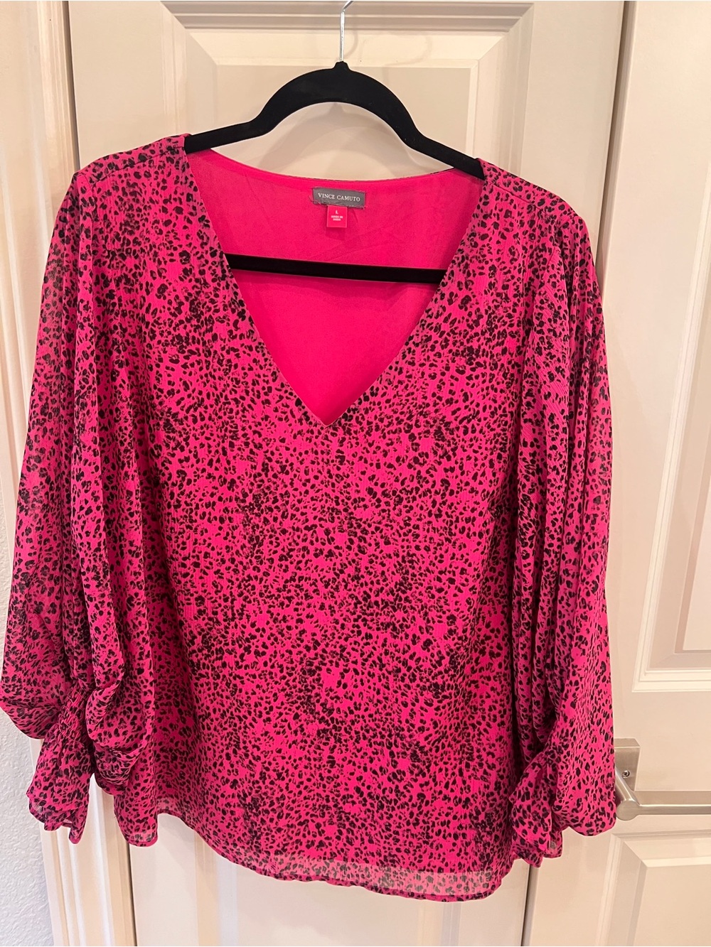 Vince Camuto Raspberry Leopard-Print V-Neck Blouse - Picture 2 of 4